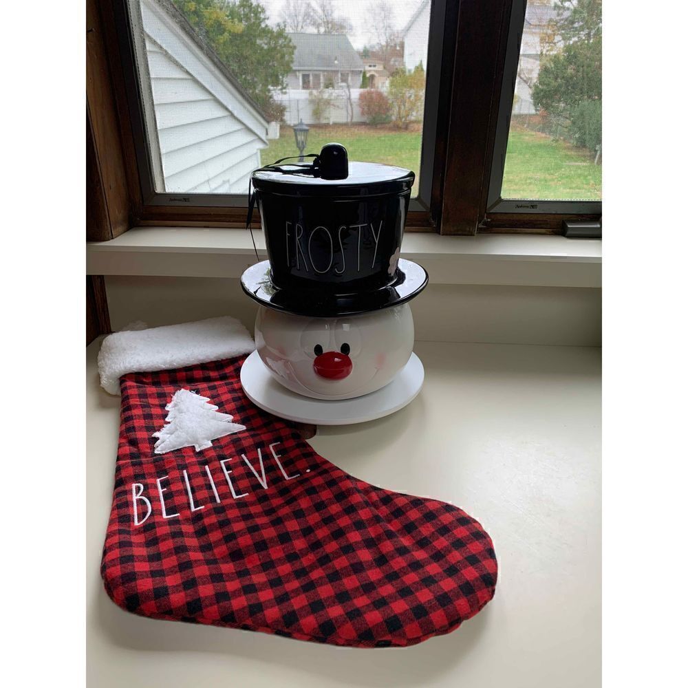 Rae Dunn FROSTY
THE SNOWMAN Canister